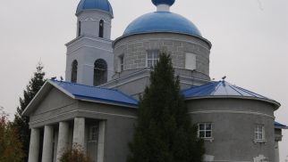 Михайло-Архангельская церковь с интерьером, 1870 г.